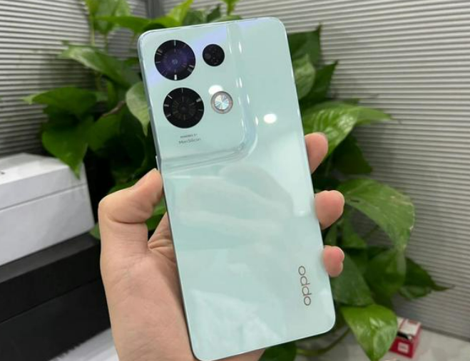 OPPO Reno9闪退怎么办？经常闪退